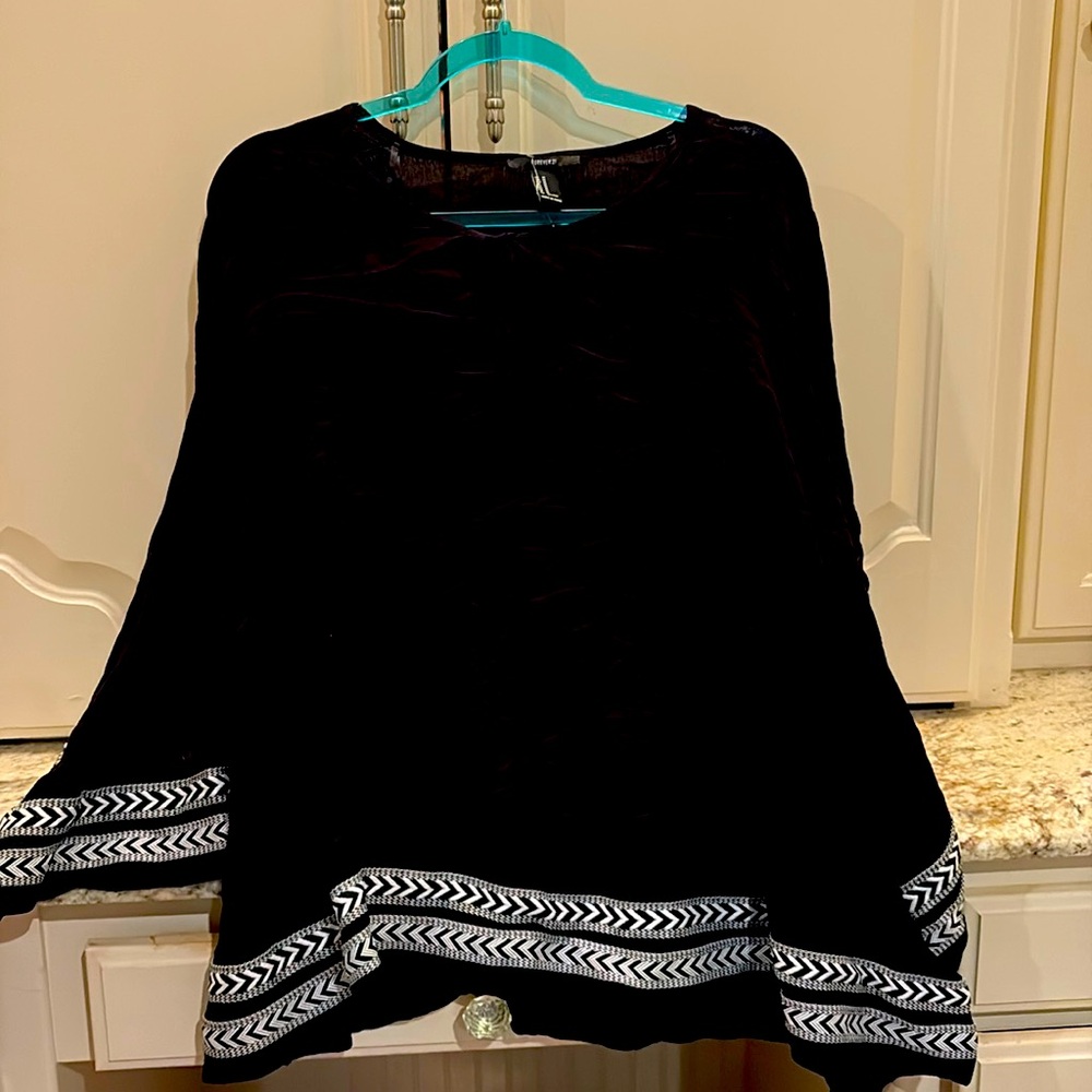 Forever 21 tunic, NWT
